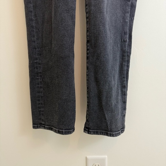 Good American "Good Straight" Jeans Womens 10/30 Black Mid Rise Straight Leg - Picture 3 of 13